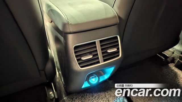Hyundai Sonata 2022 — photo 18