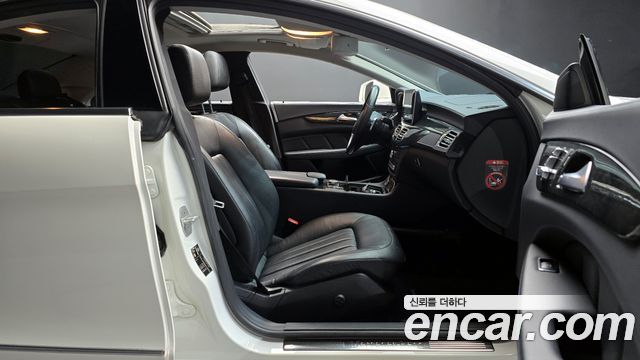 Mercedes-Benz CLS-Class 2017 — photo 10