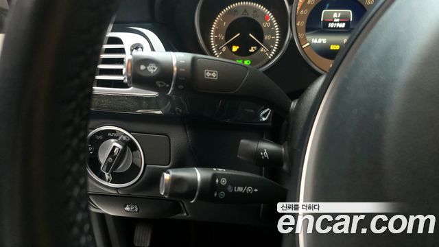 Mercedes-Benz CLS-Class 2017 — photo 18