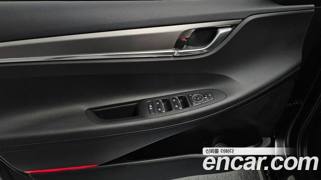 Hyundai Grandeur 2022 — photo 18