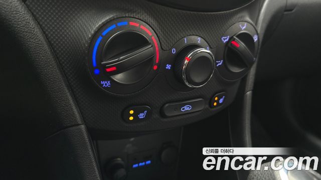 Hyundai Accent 2012 — photo 14