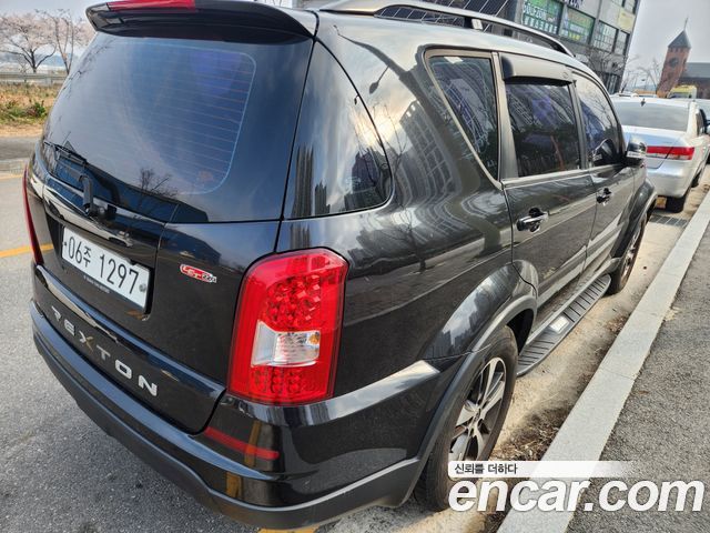 KG Mobility Rexton 2017 — photo 14