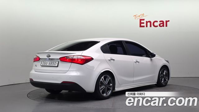 Kia K3 2014 — photo 2