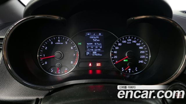 Kia K3 2014 — photo 8