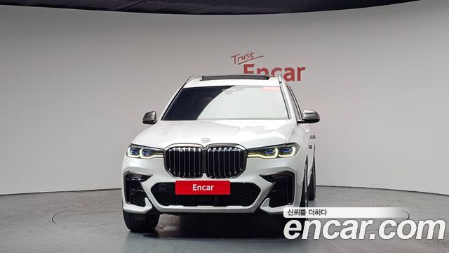 BMW X7 2022 — photo 3