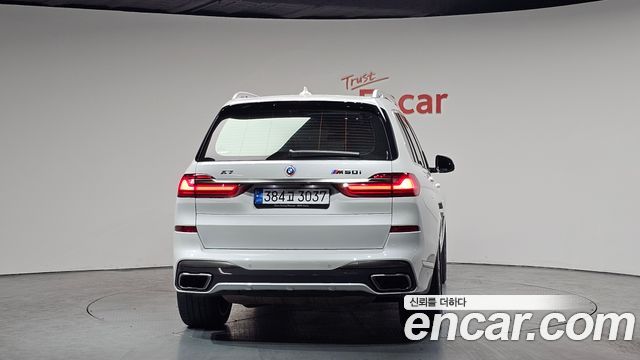 BMW X7 2022 — photo 4