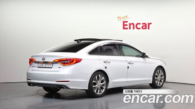 Hyundai Sonata 2015 — photo 2