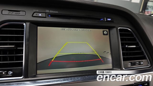 Hyundai Sonata 2015 — photo 17