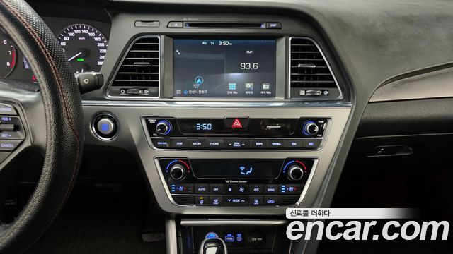 Hyundai Sonata 2015 — photo 19