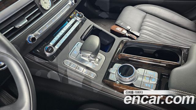 Genesis G90 2021 — photo 9