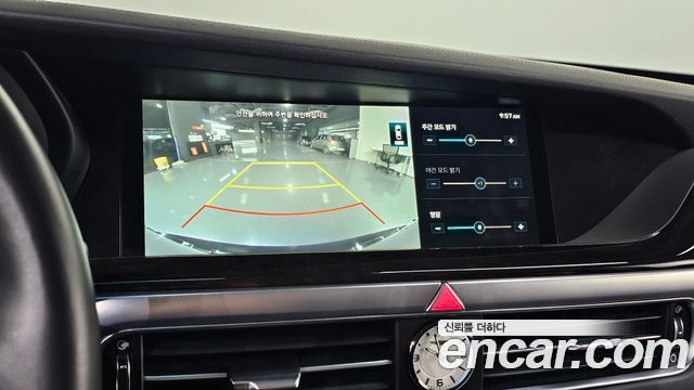 Genesis G90 2021 — photo 17