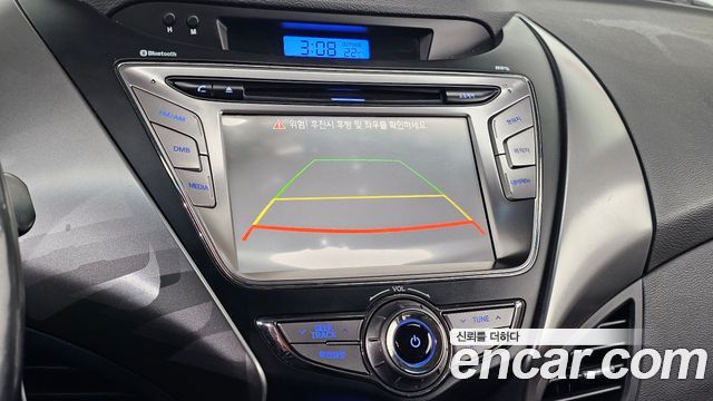 Hyundai AVANTE 2013 — photo 18