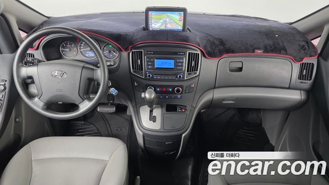 Hyundai Starex 2018 — photo 7