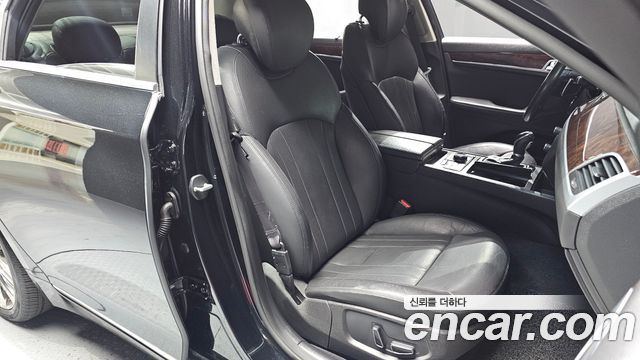 Hyundai Genesis 2015 — photo 11