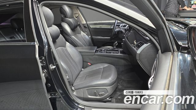 Hyundai Genesis 2015 — photo 12