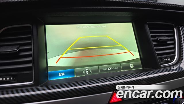 Hyundai Genesis 2015 — photo 17