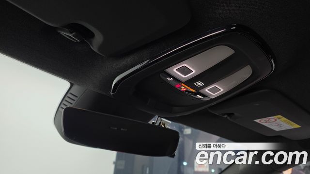 Polestar Polestar 2 2023 — photo 19