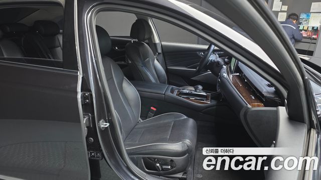 Kia K9 2019 — photo 12