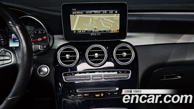 Mercedes-Benz GLC-Class 2019 — photo 13