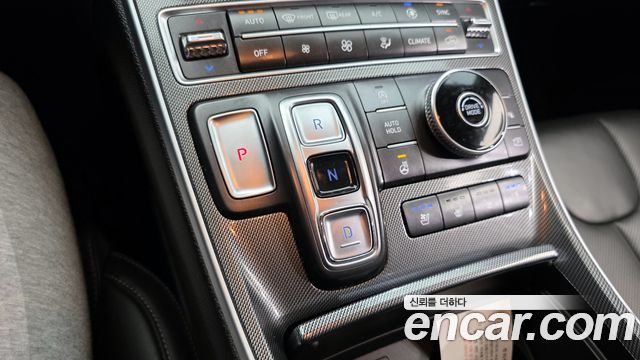 Hyundai Santafe 2022 — photo 9