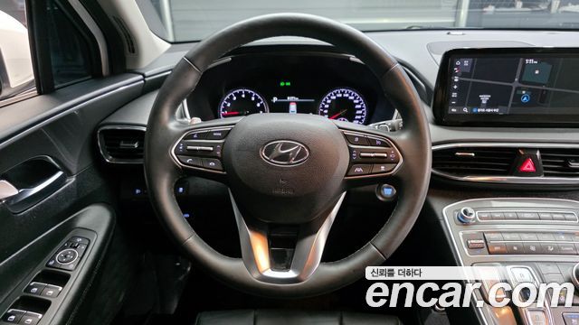 Hyundai Santafe 2022 — photo 13
