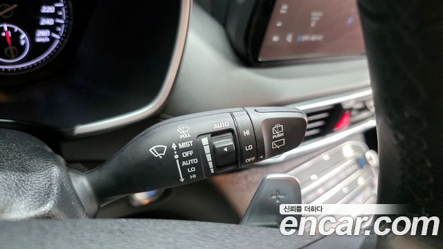Hyundai Santafe 2022 — photo 15