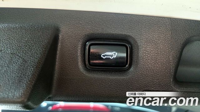 Hyundai Santafe 2022 — photo 20