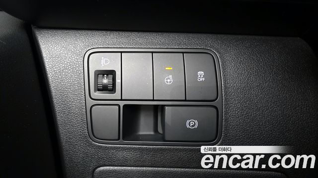 Hyundai Staria 2024 — photo 14