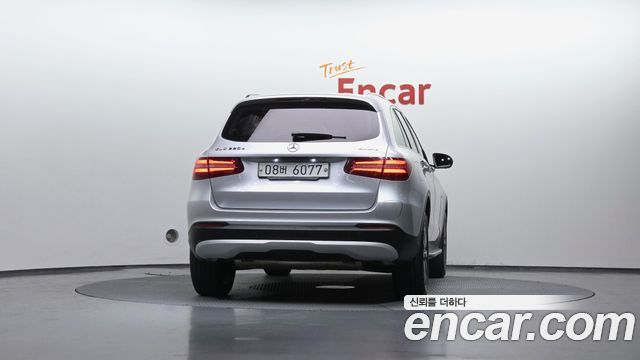 Mercedes-Benz GLC-Class 2019 — photo 4