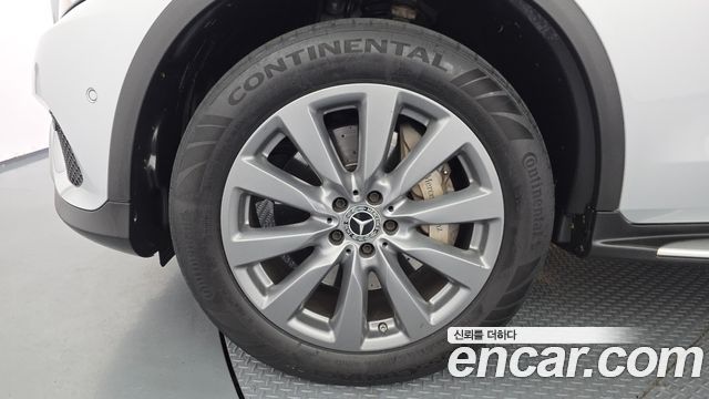 Mercedes-Benz GLC-Class 2019 — photo 5