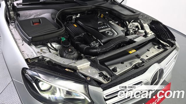 Mercedes-Benz GLC-Class 2019 — photo 6
