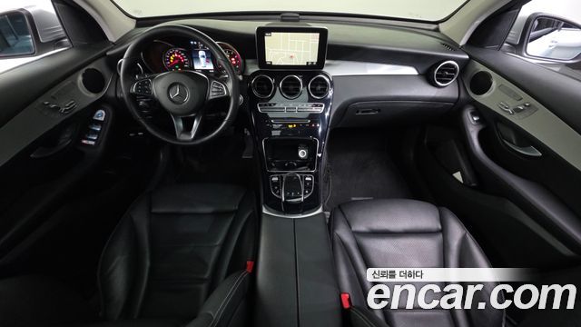 Mercedes-Benz GLC-Class 2019 — photo 7