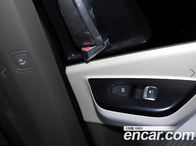 Kia Canival 2021 — photo 13