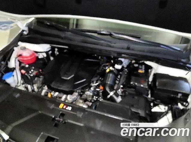 Kia Canival 2021 — photo 19