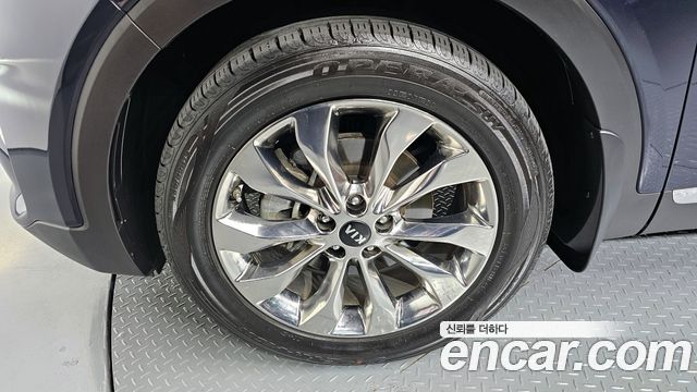 Kia Sorento 2018 — photo 5