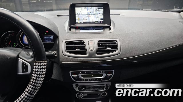 Renault Korea SM3 2014 — photo 14