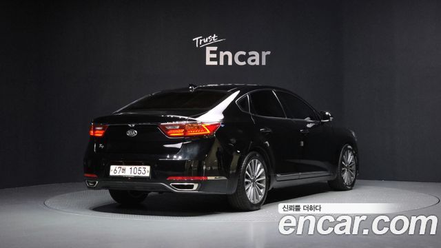 Kia K7 2017 — photo 2