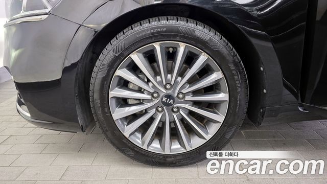 Kia K7 2017 — photo 5