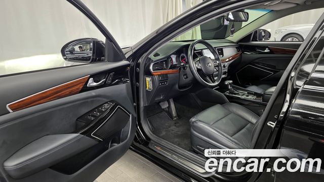 Kia K7 2017 — photo 10