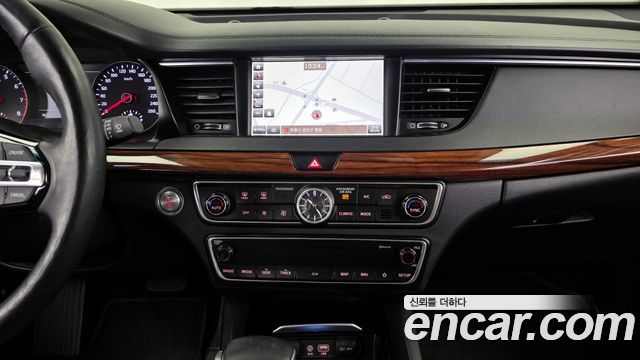 Kia K7 2017 — photo 14