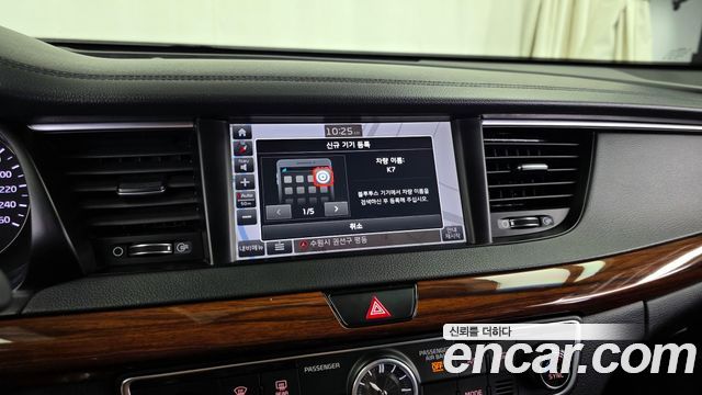 Kia K7 2017 — photo 16