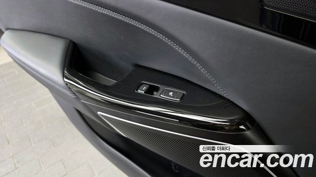 Kia K7 2017 — photo 19