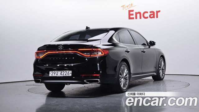 Hyundai Grandeur 2018 — photo 2
