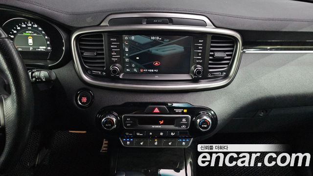 Kia Sorento 2018 — photo 15