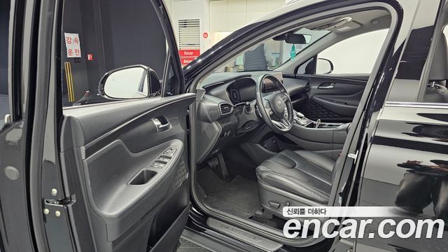 Hyundai Santafe 2021 — photo 11