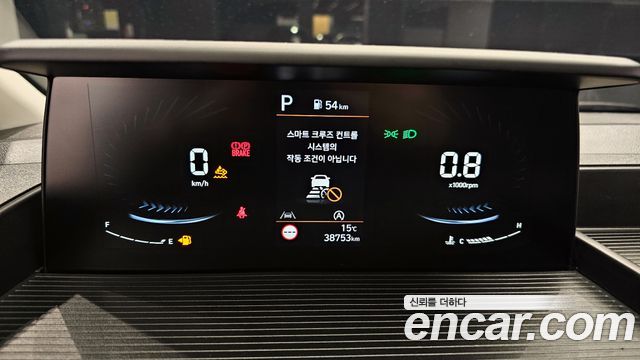 Hyundai Staria 2025 — photo 8