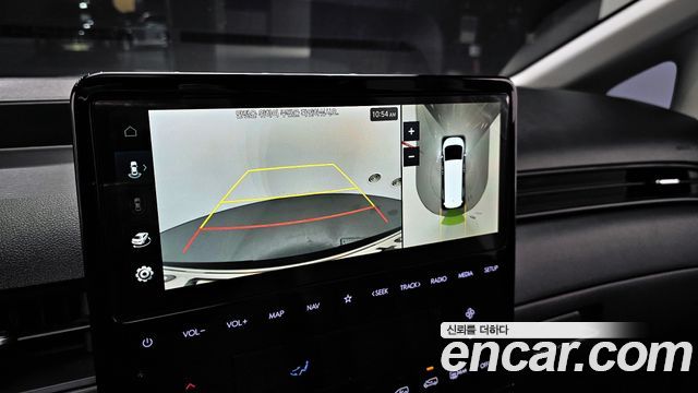 Hyundai Staria 2025 — photo 15
