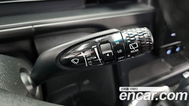 Hyundai Staria 2025 — photo 19