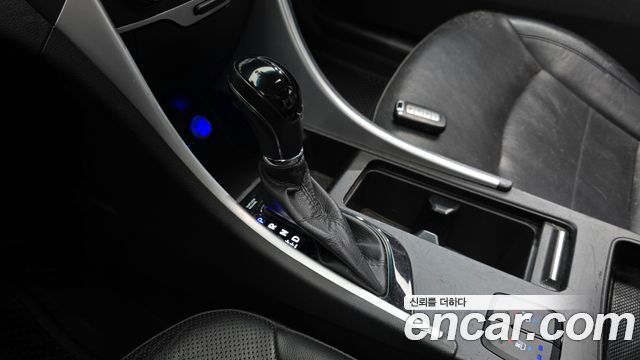 Hyundai Sonata 2012 — photo 9