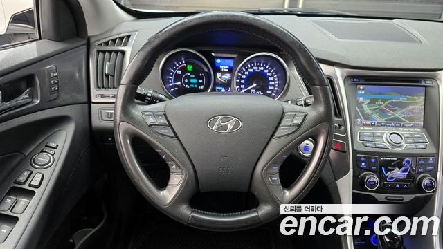 Hyundai Sonata 2012 — photo 13